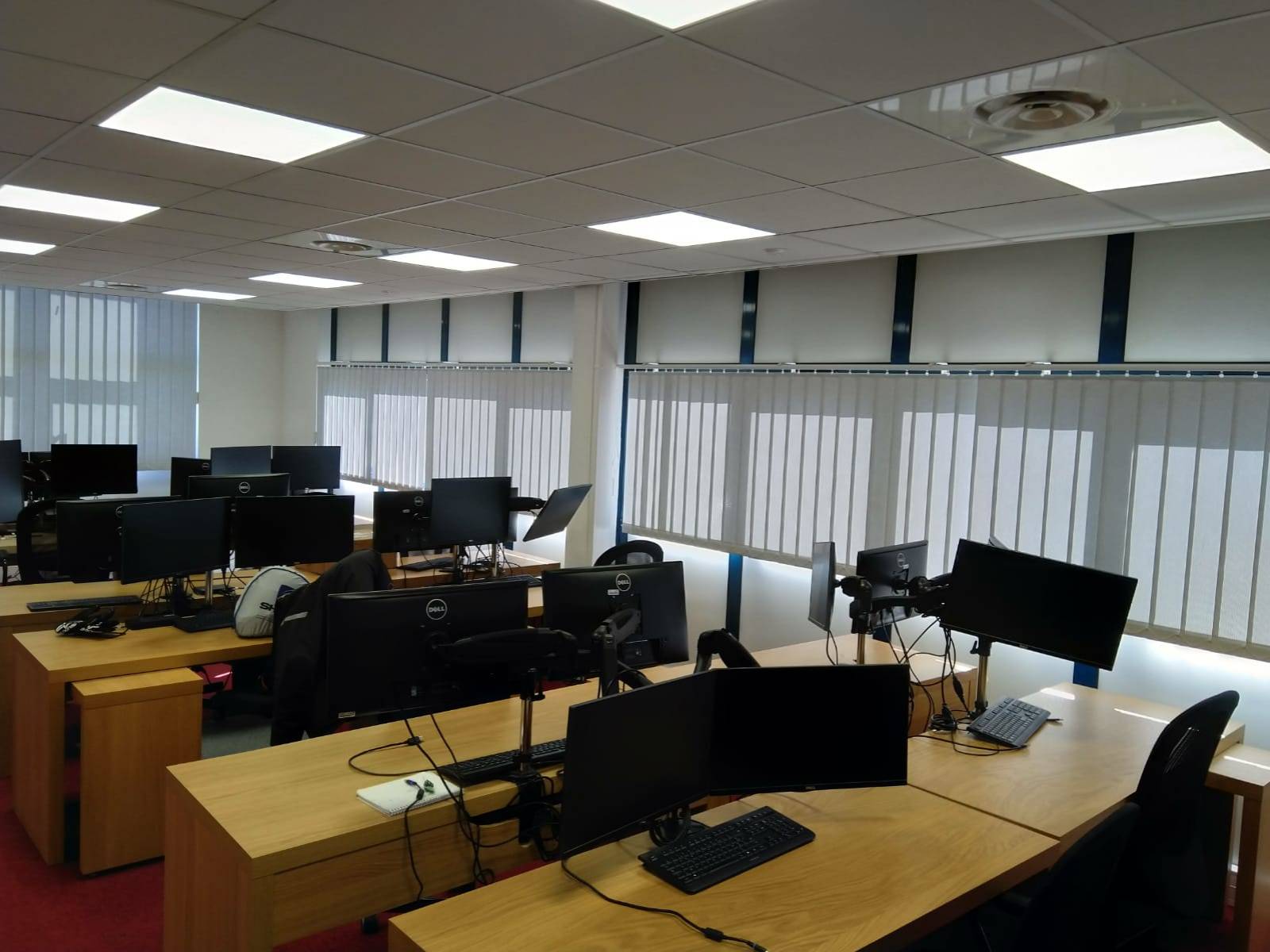 Prix pose de faux plafond suspendu sur Nice dans les Alpes-Maritimes