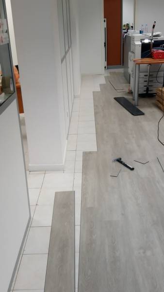 Pose de revêtements de sol à Martigues