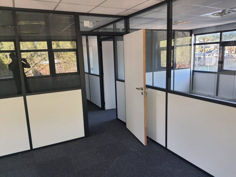 Cloison amovible semi-vitrée, Nation Cloison à aix