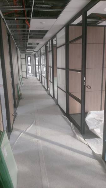 un couloir de grande longueur donne une prestance supplementaire à Toulon