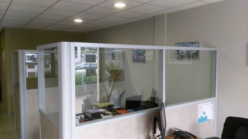 Installation de cloisonnettes de bureaux à Marseille