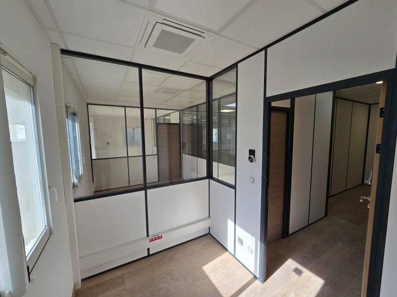 Quels sont les avantages des cloisons amovibles pour les locaux d’entreprises à Aix-en-Provence