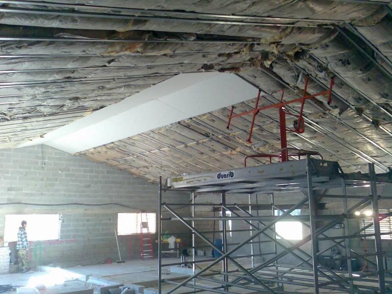 Faux plafond grande hauteur BA13 à Tours