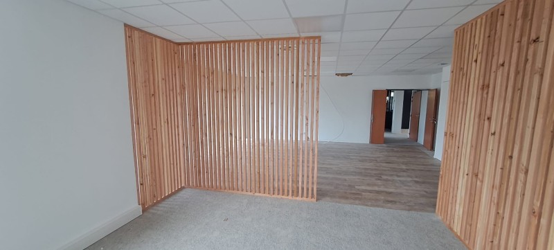 Cloison amovible claustra pour bureaux professionnels à Bordeaux