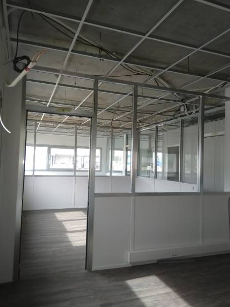 Rénovation de faux plafond avec dalle de plafond pour l'entreprise STEF à Agen